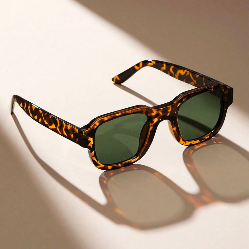 Atlas - Square Thick-Rimmed Retro Sunglasses