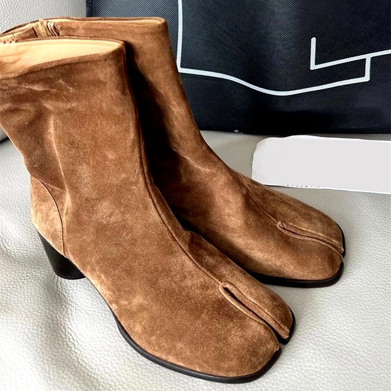 Evangeline - Women’s Leather Split-Toe Heeled Boots 5