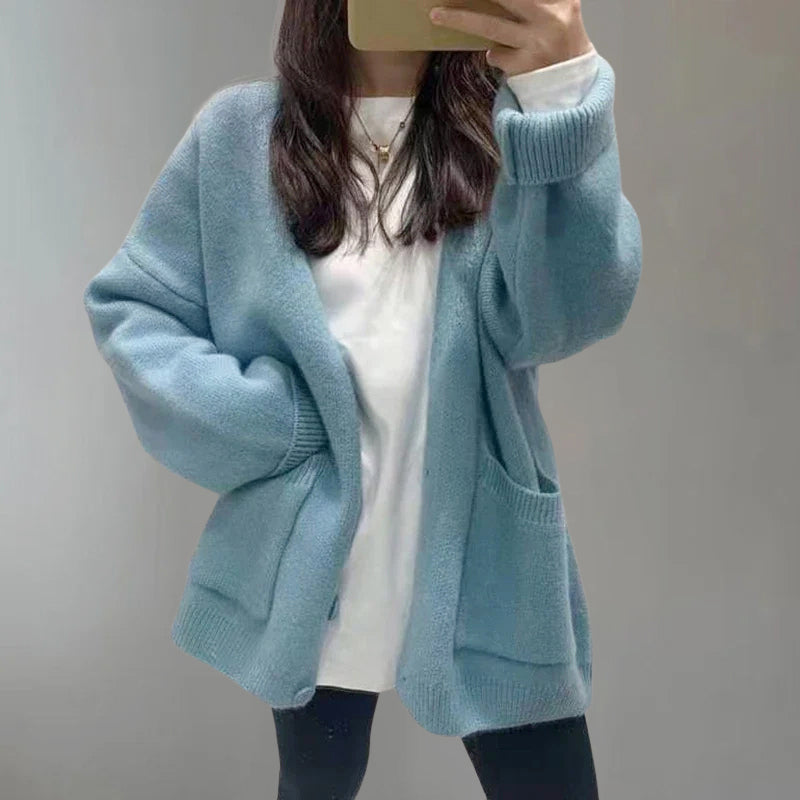 Evie - Women's Oversized Knit Cardigan with Patch Pockets