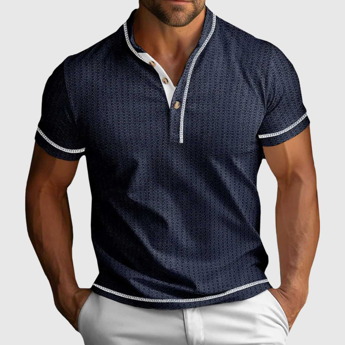 Lincoln - Men's Structured Three-Button Textured Top