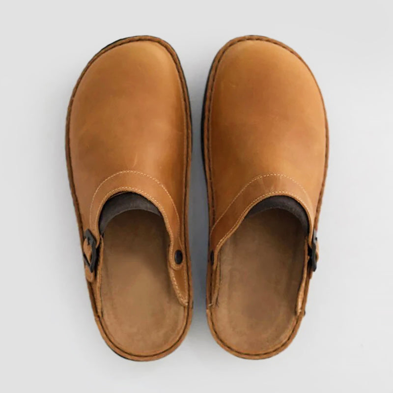 Sadie - Women's Round Toe Clogs with Buckle Strap