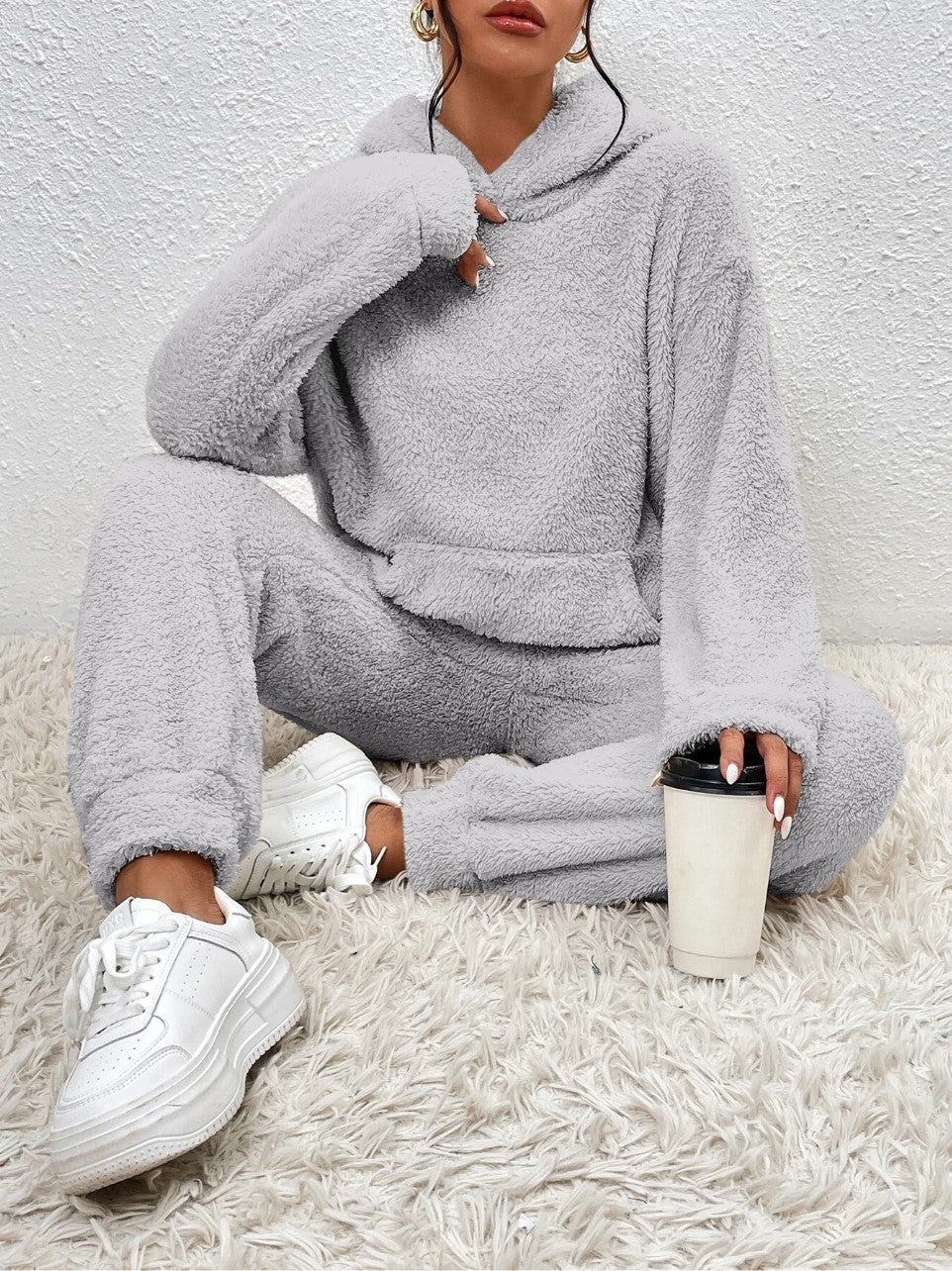 Amelia - Women's Fuzzy Fleece Hoodie & Jogger Set