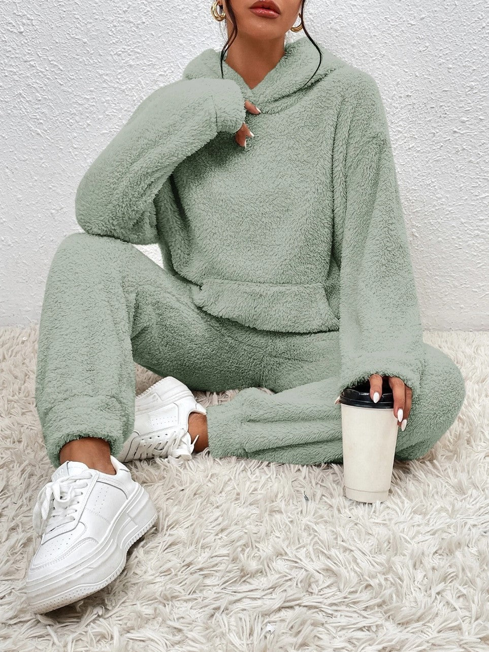 Amelia - Women's Fuzzy Fleece Hoodie & Jogger Set
