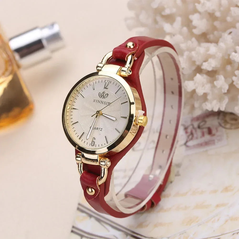 Cordula – Women's Gold-Tone Quartz Watch with Leather Strap