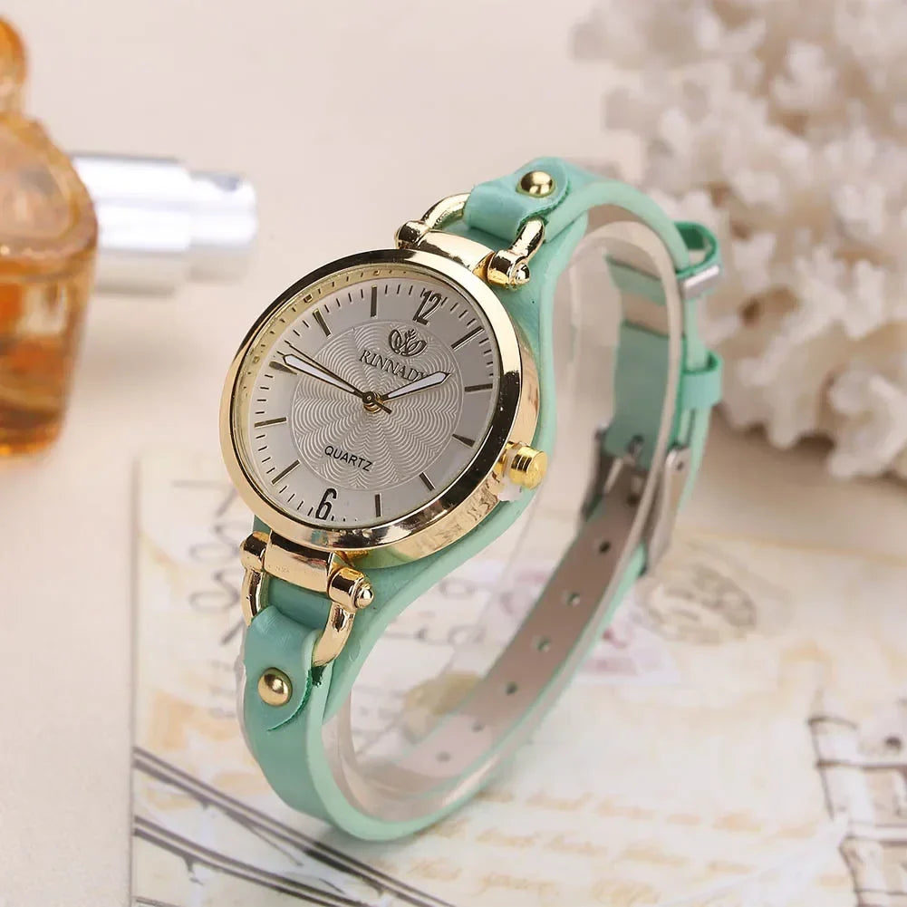 Cordula – Women's Gold-Tone Quartz Watch with Leather Strap