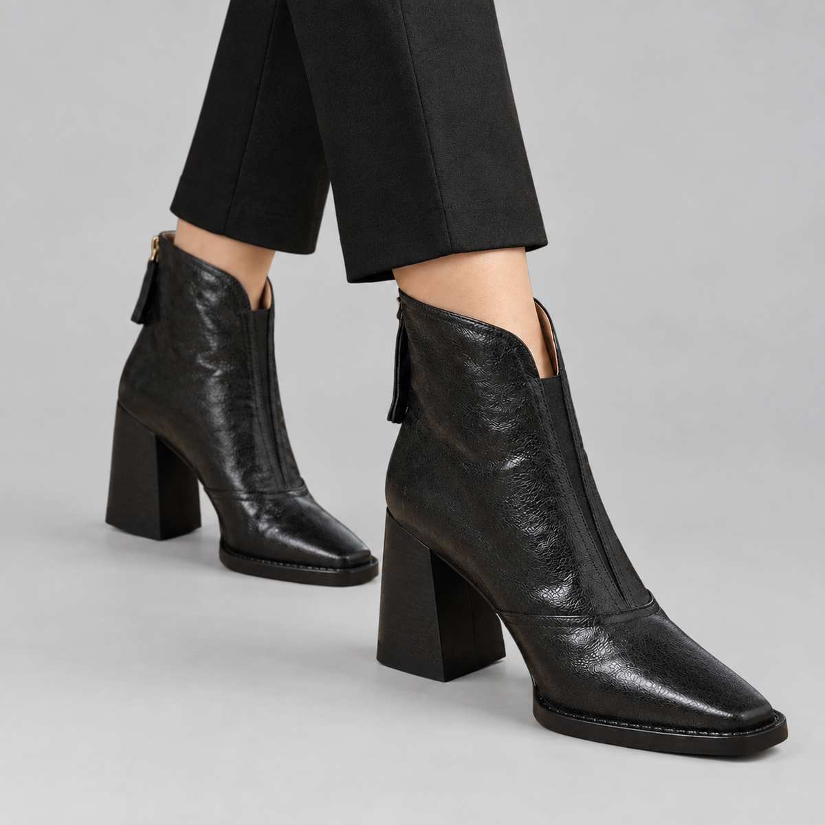 Diane - Women's Ankle Boots with Back Zip 1
