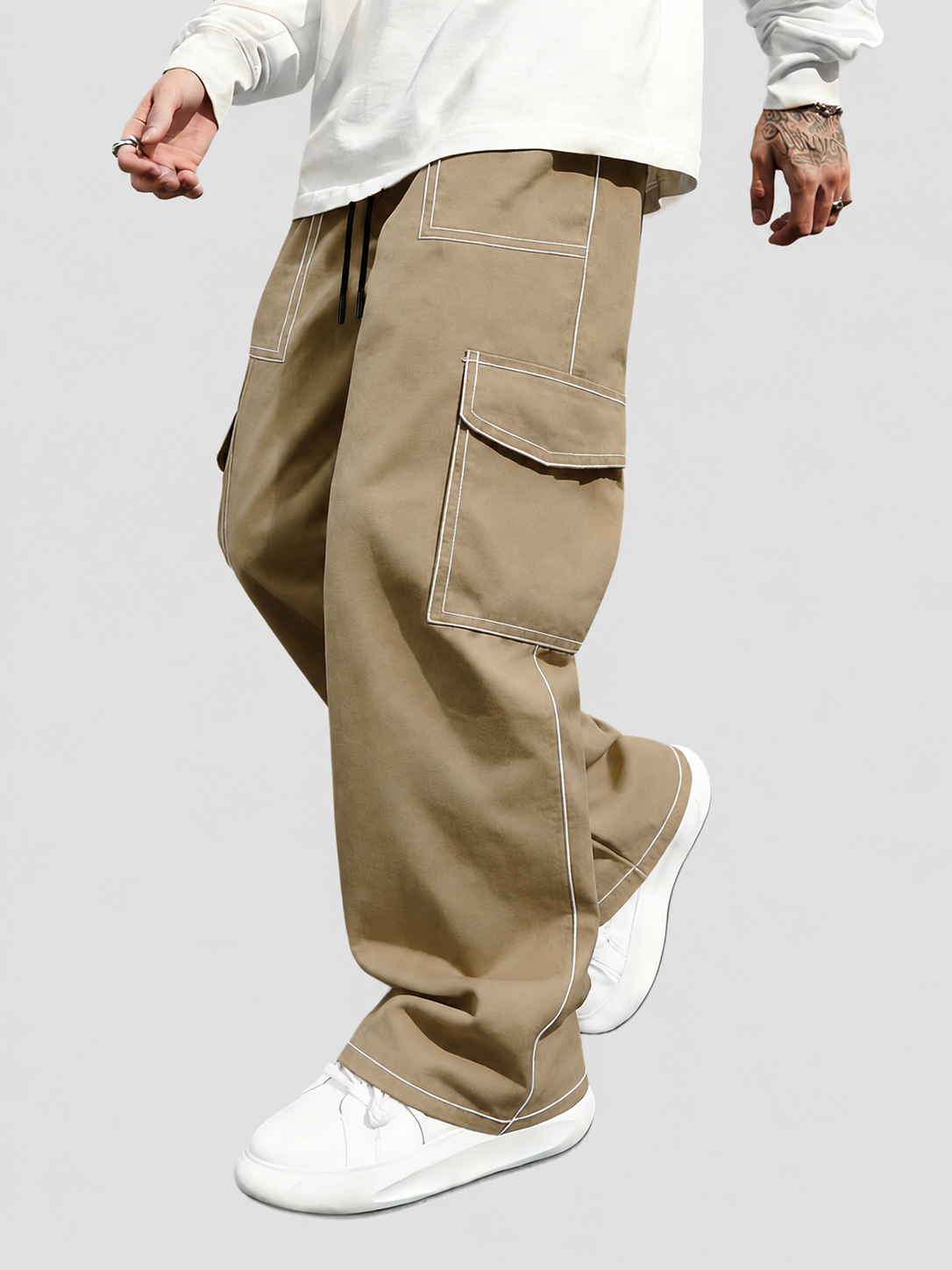 James - Men's Relaxed Cargo Pants with Contrast Topstitching