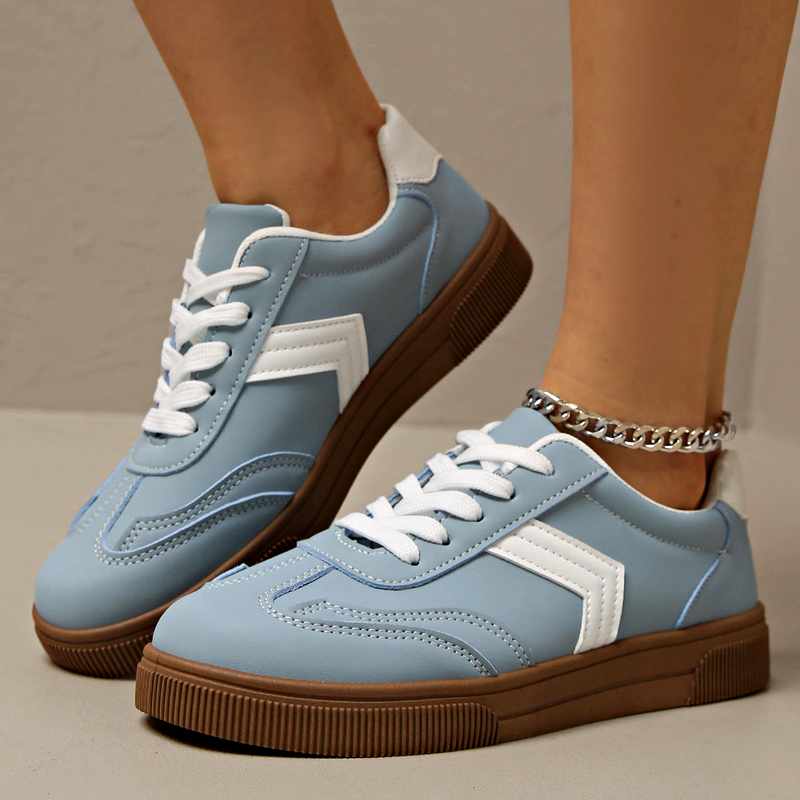 Karyn - Women's Retro Chevron Stripe Low-Top Sneakers