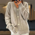 Kinsley - Women's Diamond Cable-Knit V-Neck Button-Front Cardigan