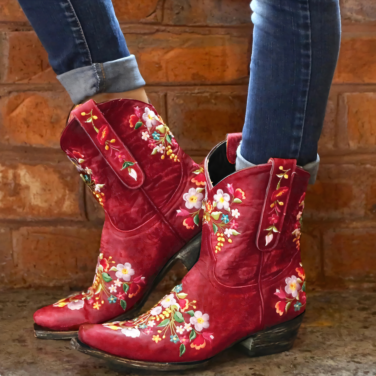 Marguerite - Women's Embroidered Cowboy Boots