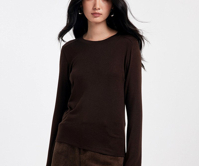 Paige – Women's Classic Crew Neck Long Sleeve Shirt 2