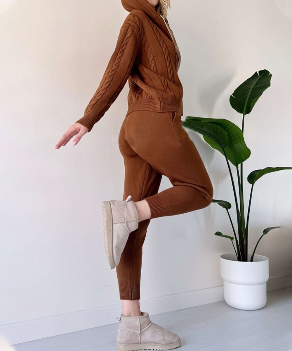 Rosemary - Women's Cable-Knit Zip Hoodie & Jogger Set